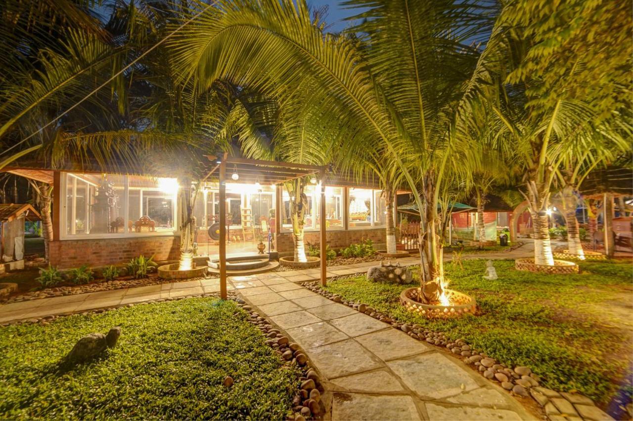 Brown Town Resort & Spa حيدر أباد المظهر الخارجي الصورة