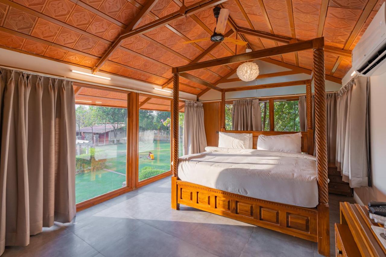 Brown Town Resort & Spa حيدر أباد المظهر الخارجي الصورة
