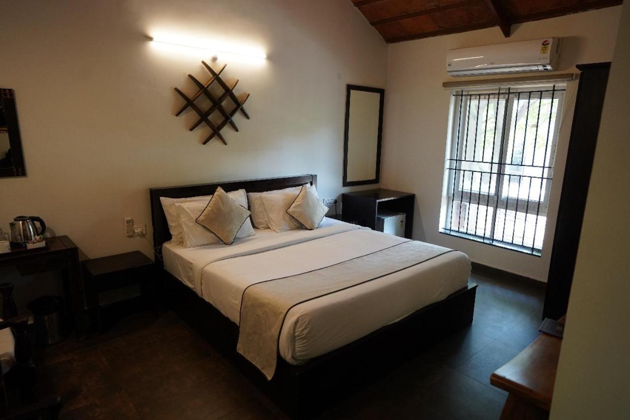 Brown Town Resort & Spa حيدر أباد المظهر الخارجي الصورة
