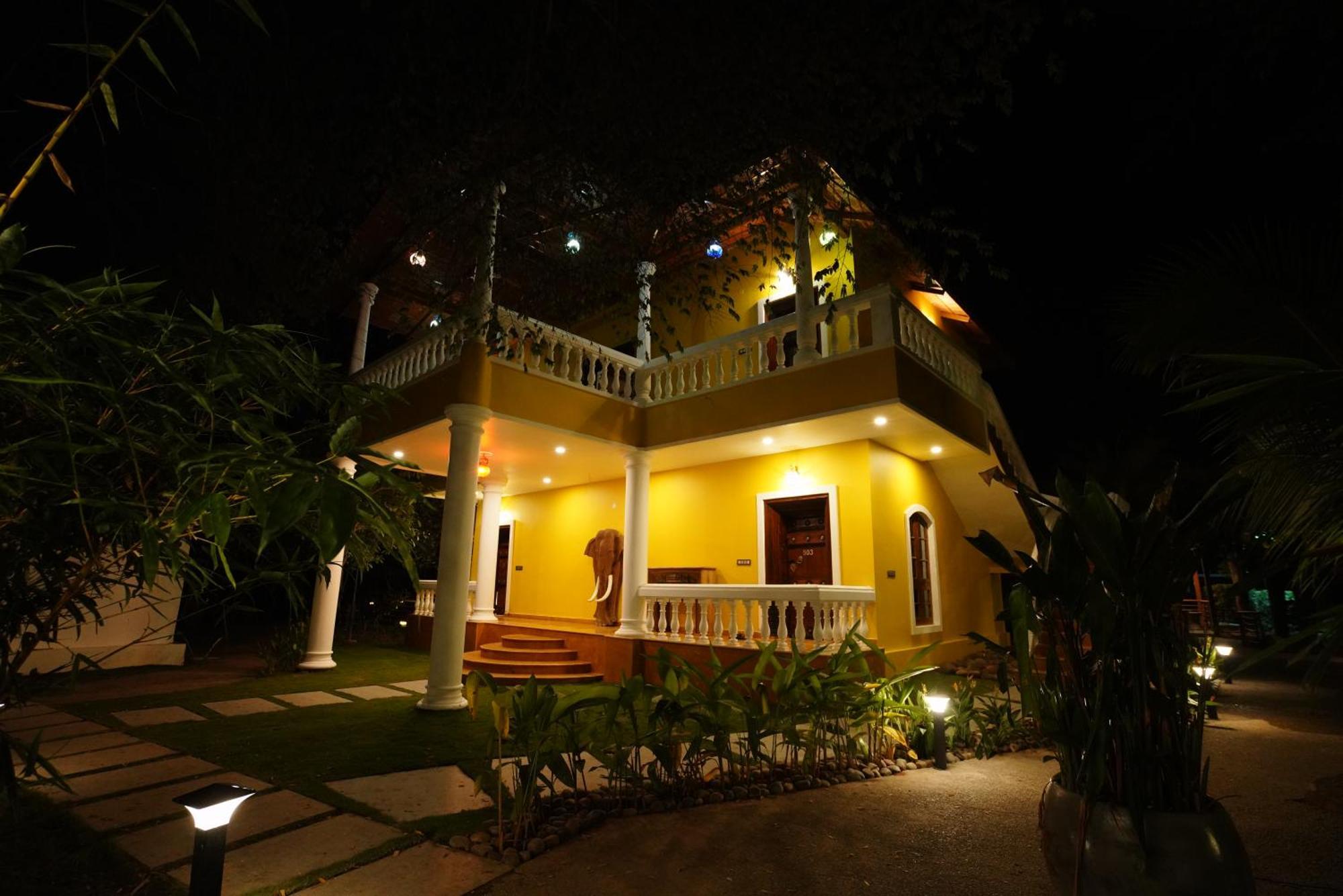 Brown Town Resort & Spa حيدر أباد المظهر الخارجي الصورة
